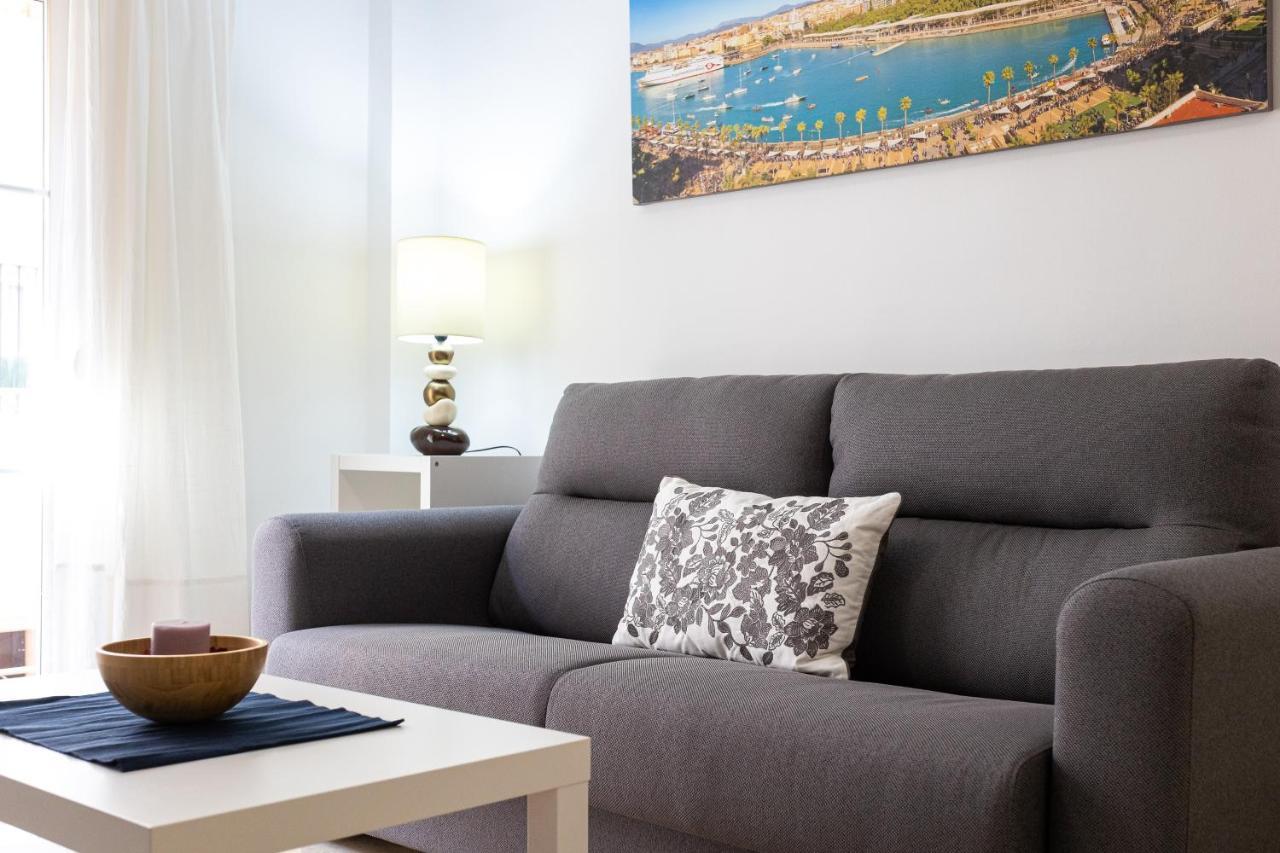 Holidays2Malaga Capuchinos French Balconies, Private Parking, Wifi & Air Con Екстер'єр фото